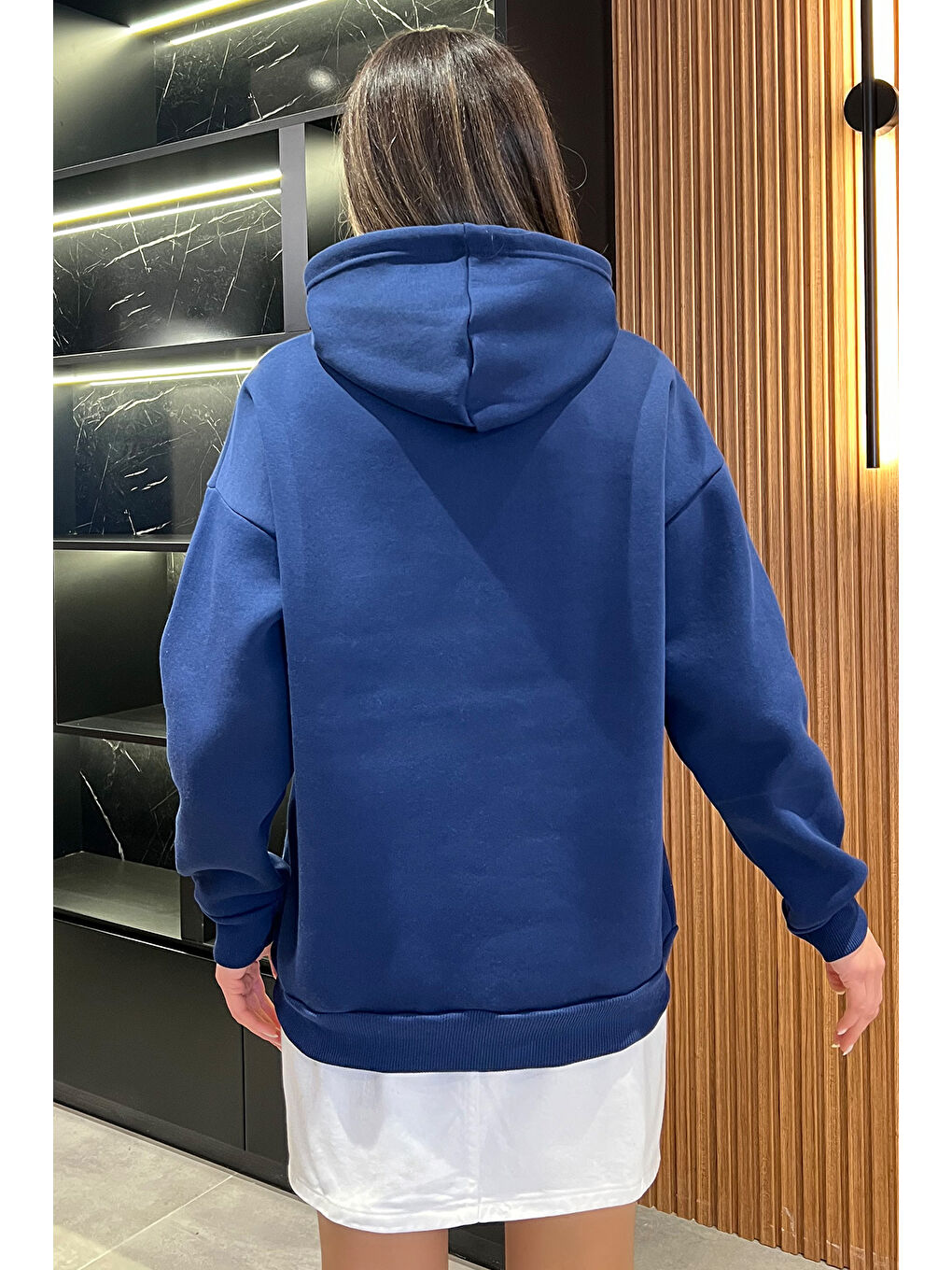 GÜLSELİ Lacivert Baskılı Kanguru Cepli Kadın Sweatshirt - 3