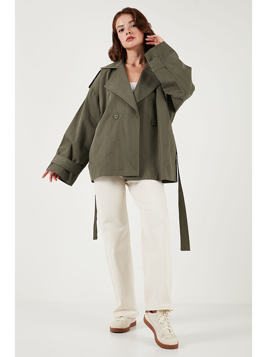 Haki Oversize Fit Kruvaze Yaka Kuşaklı Düğmeli Trençkot 6839609-1