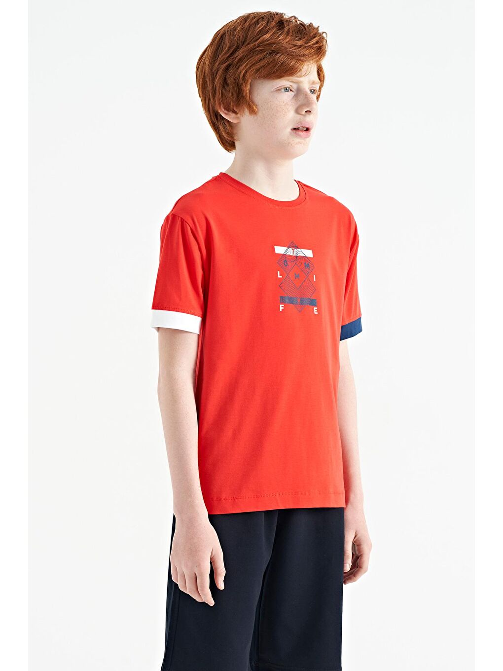 TOMMYLIFE Kırmızı Fiesta Kol Ucu Renkli Detaylı Baskılı Oversize  Erkek Çocuk T-Shirt - 11137 - 1