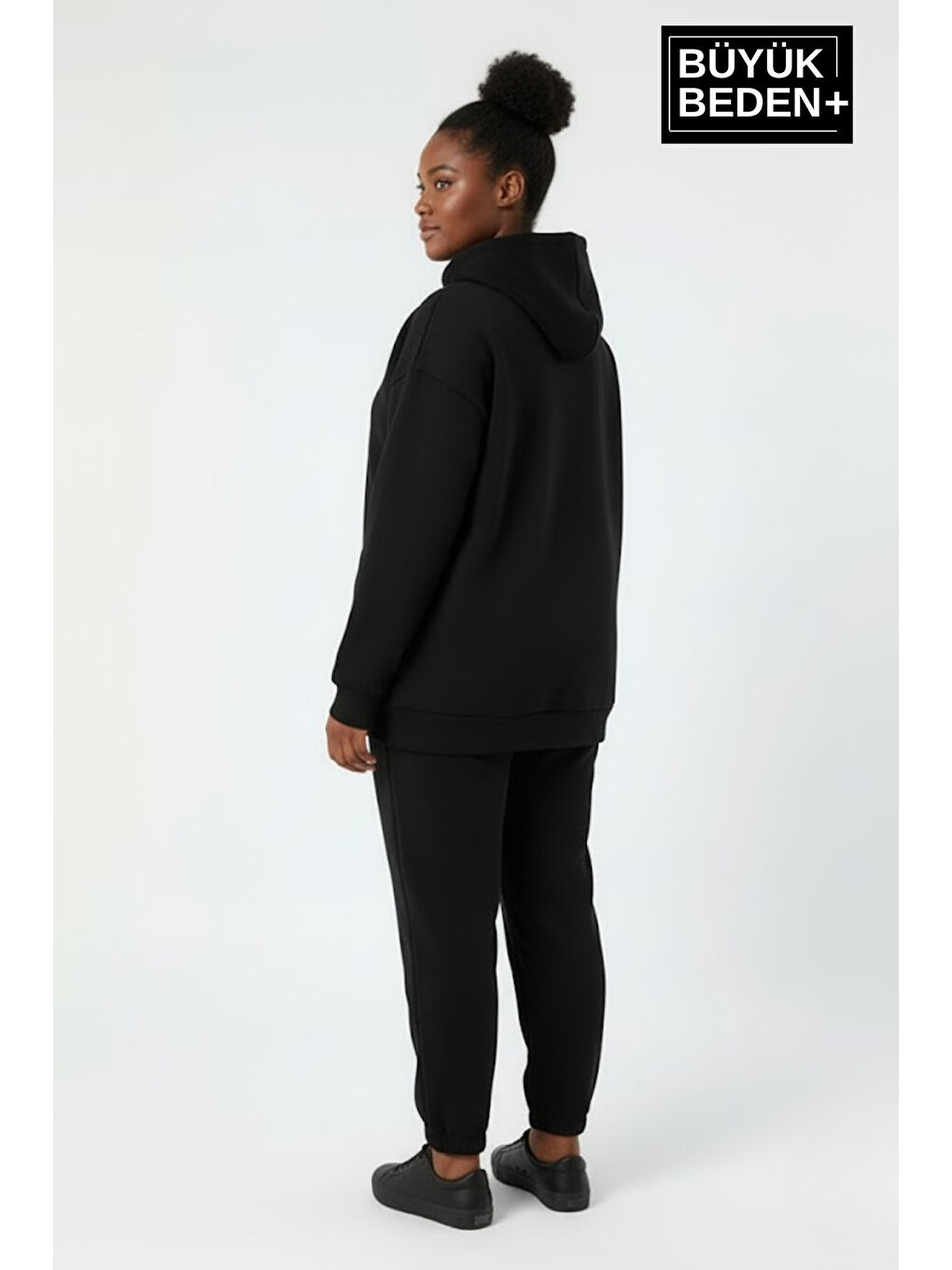 Siyah Kadın Büyük Beden Kapüşonlu El yazılı Brooklyn Baskılı Rahat Kalıp Sweatshirt SPR26BSWK958-1