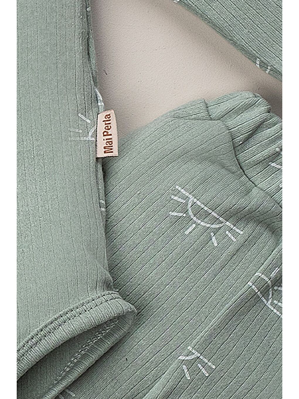 Yeşil Güneş Desenli Çıt Çıtlı Zıbınlı Bebek Takımı-4