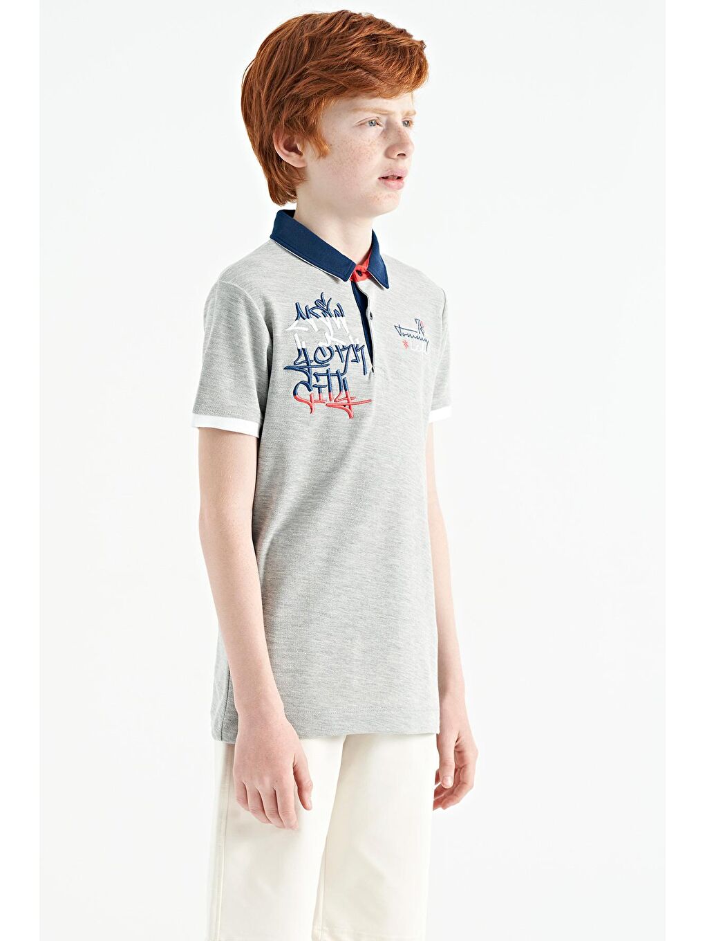 Gri Melanj Yazı Nakış Detaylı Standart Kalıp Polo Yaka Erkek Çocuk Tişört - 11085-2