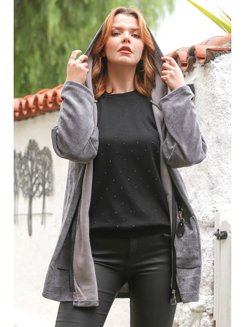 İtalyan Gri Kapüşonlu Uzun Kol Fermuarlı Cepli Casual Kadife Dokuma Ceket 80 75-2