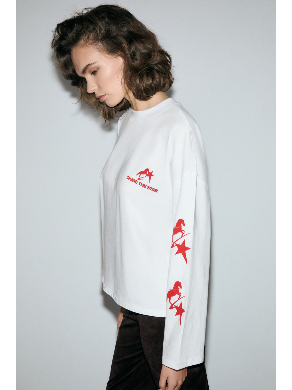 Rıvolyn Kadın Yumuşak Kumaşlı Baskı Detaylı Oversize Uzun Kollu Beyaz T-shirt-5