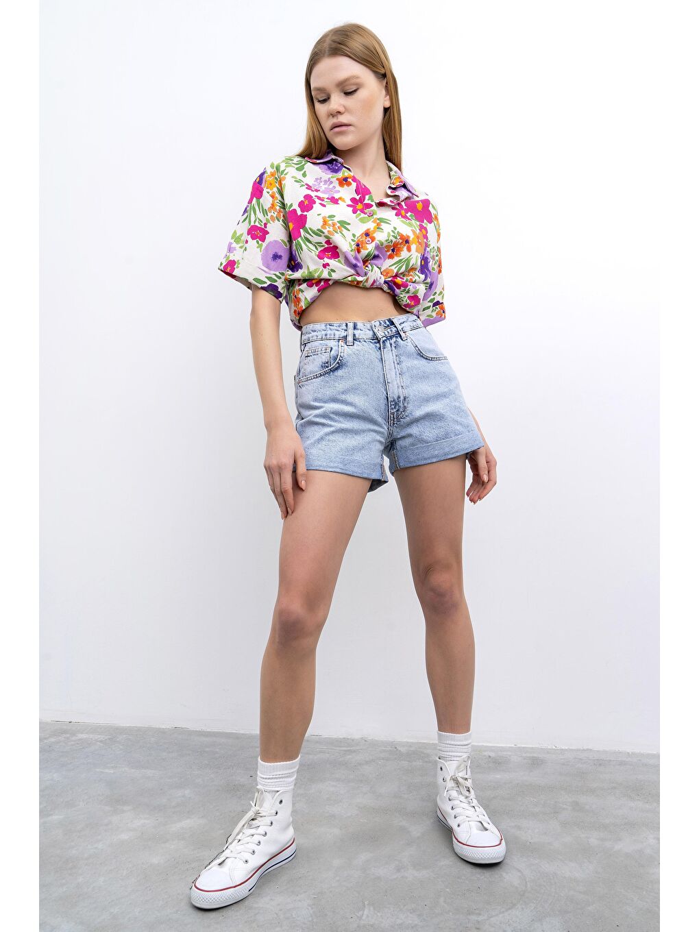 Mavi Kadın Snow Jean Rengi Duble Paça Yüksek Bel Jean Şort-1