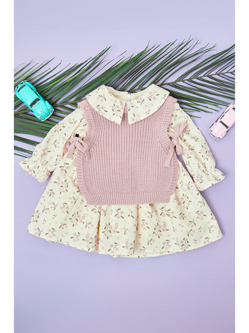 Pembe Çiçekli Triko Süveterli Kız Çocuk Elbise