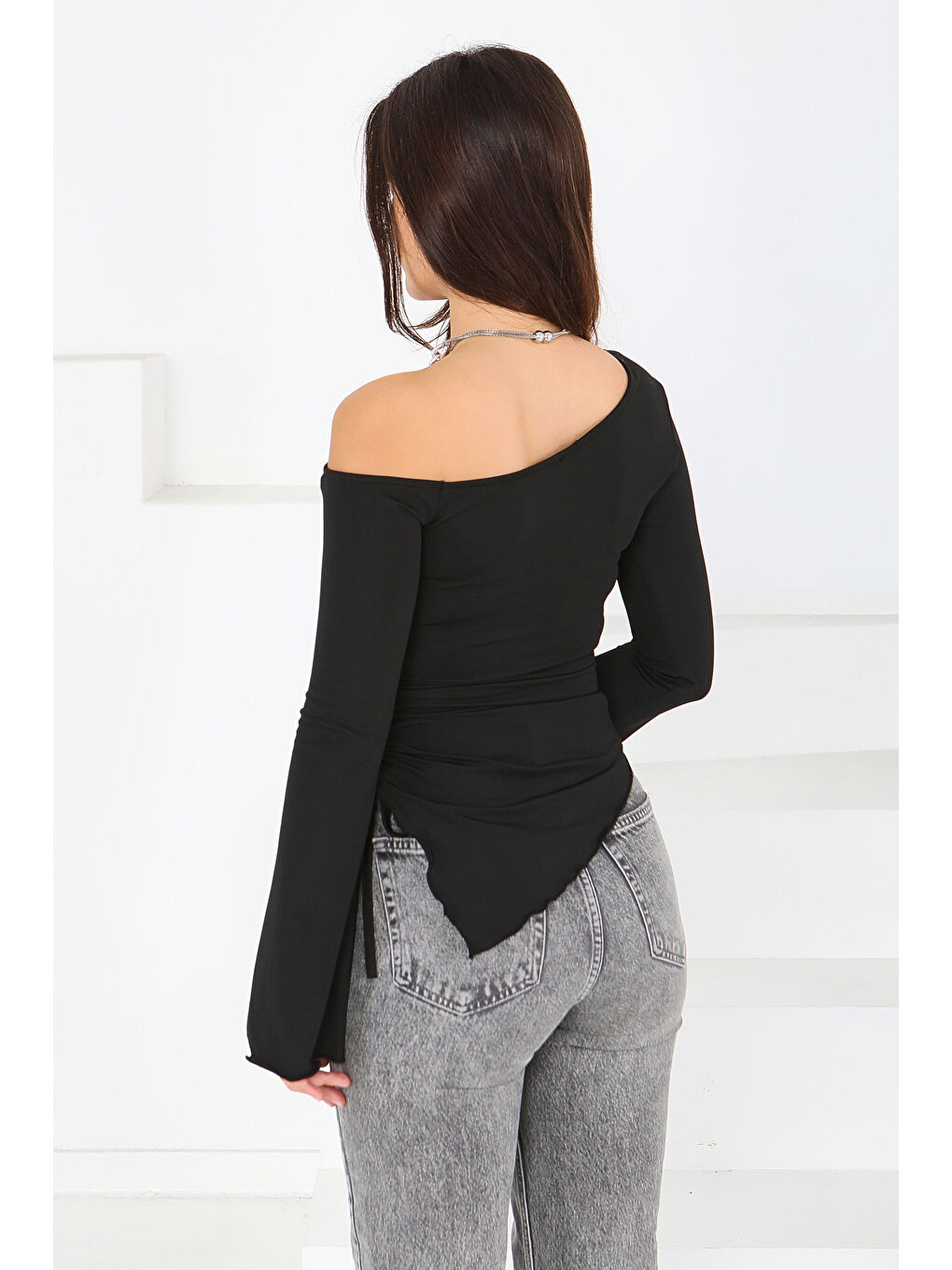 Asimetrik Dalgıç Bluz Siyah - 27819-SIYAH-4