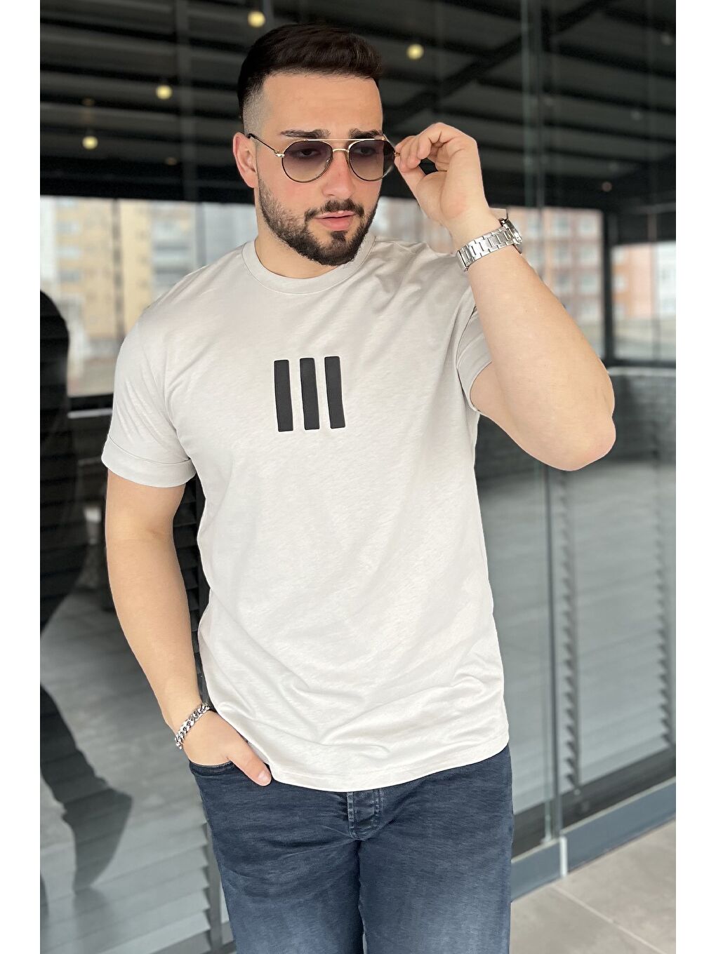 Bej Kol Katlamalı Baskılı Erkek Tişört