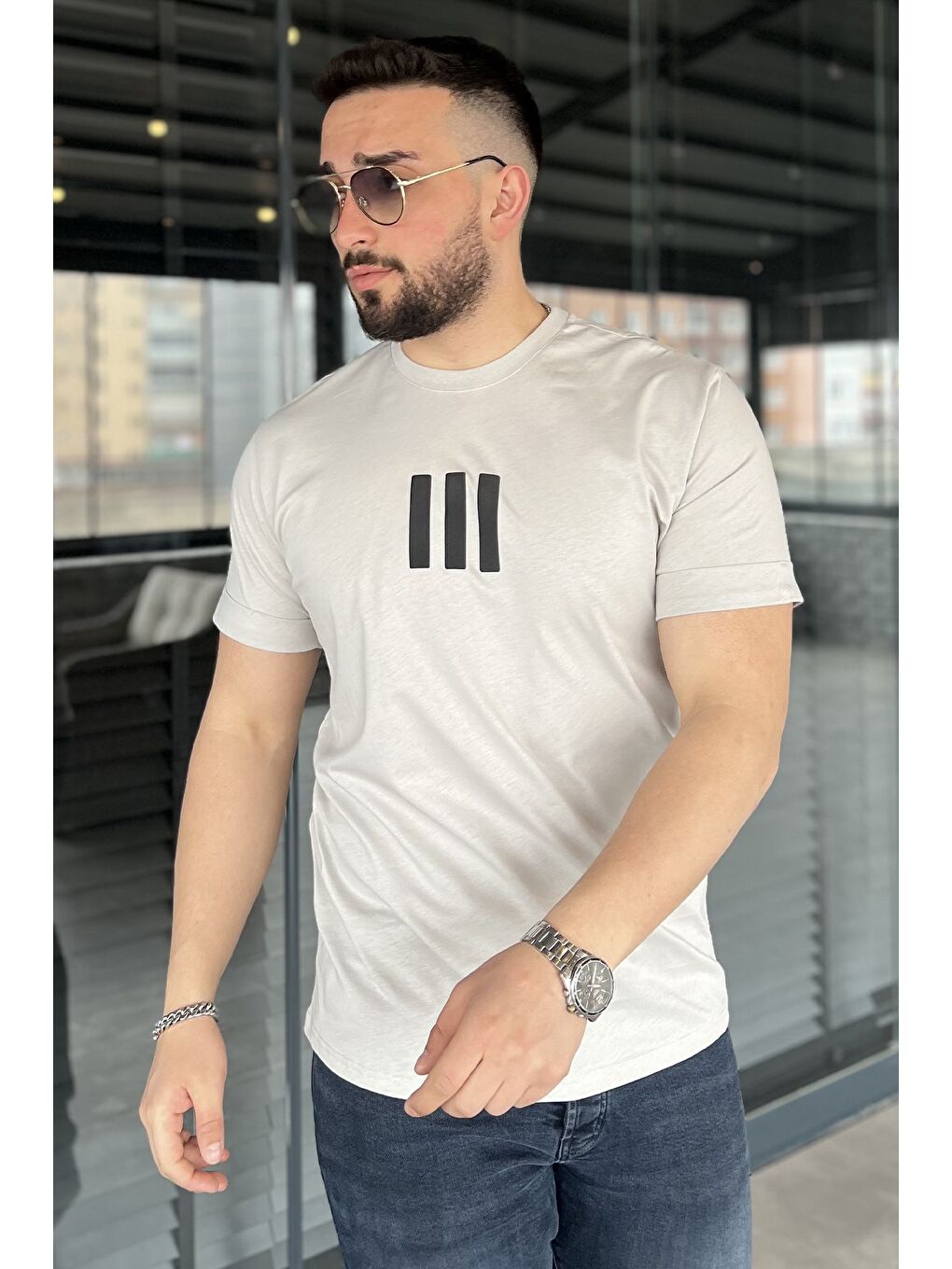 Bej Kol Katlamalı Baskılı Erkek Tişört-1