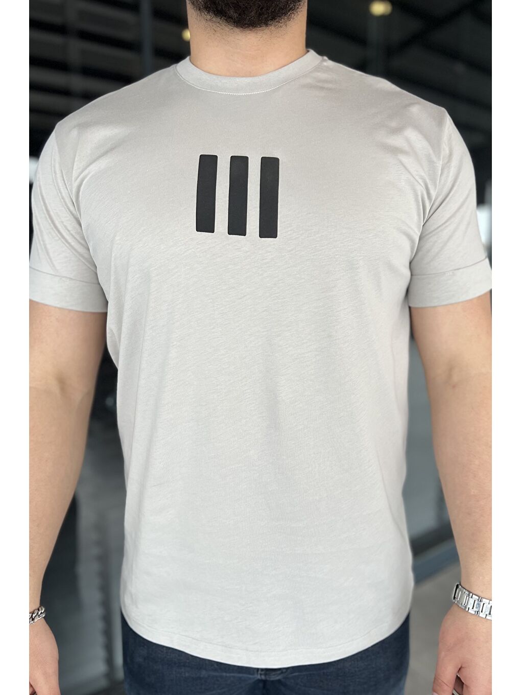 Bej Kol Katlamalı Baskılı Erkek Tişört-3