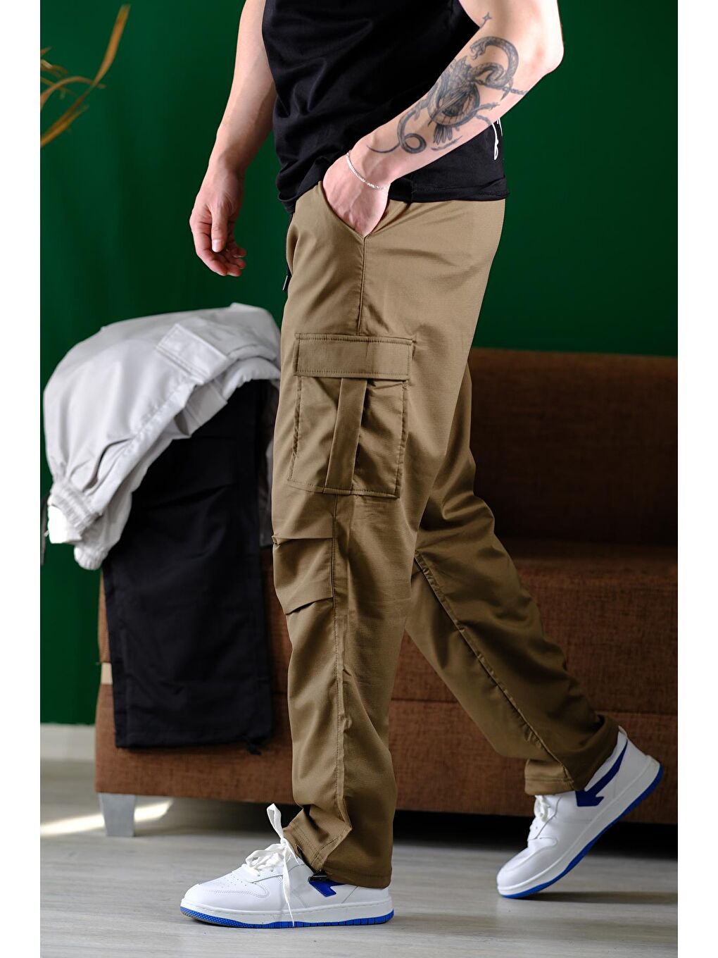 Haki Masi Baggy Kort Paraşüt Düz İpli Paça Kargo Cepli Erkek Eşofman Alt-1