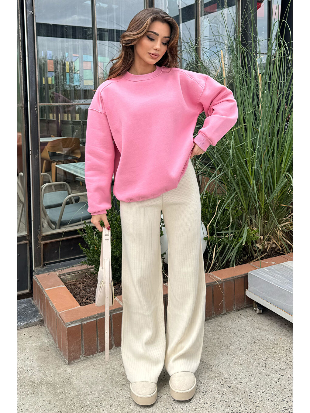 GÜLSELİ Pembe Bisiklet Yaka Oversize Kadın Sweatshirt - 1