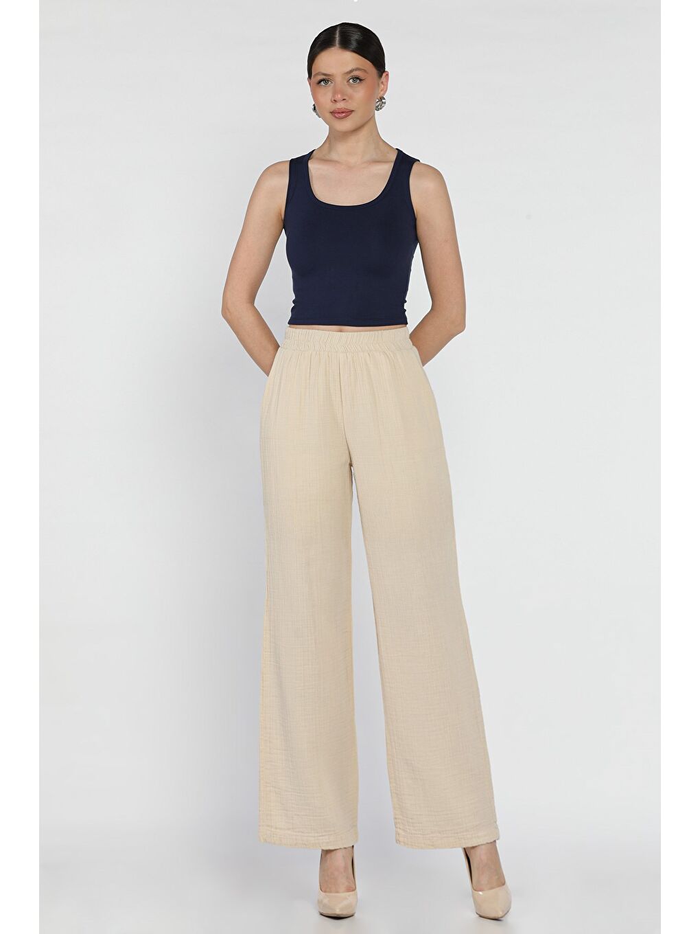 Bej Kadın Bel Lastikli Bol Paça Pantolon-1