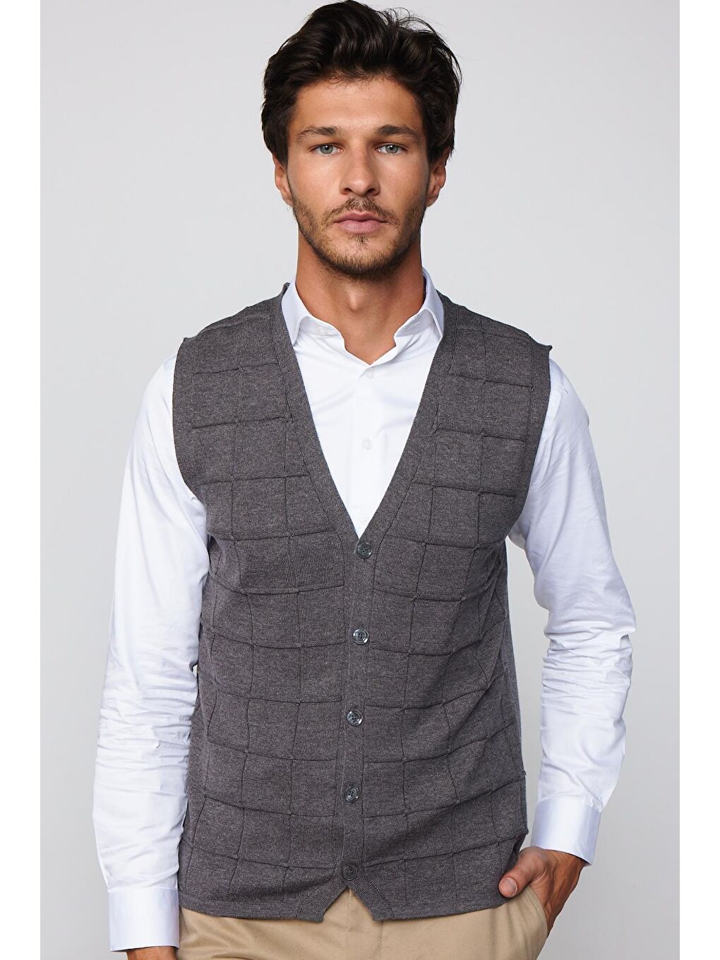 Slim Fit Kare Desenli Gri Erkek Yelek