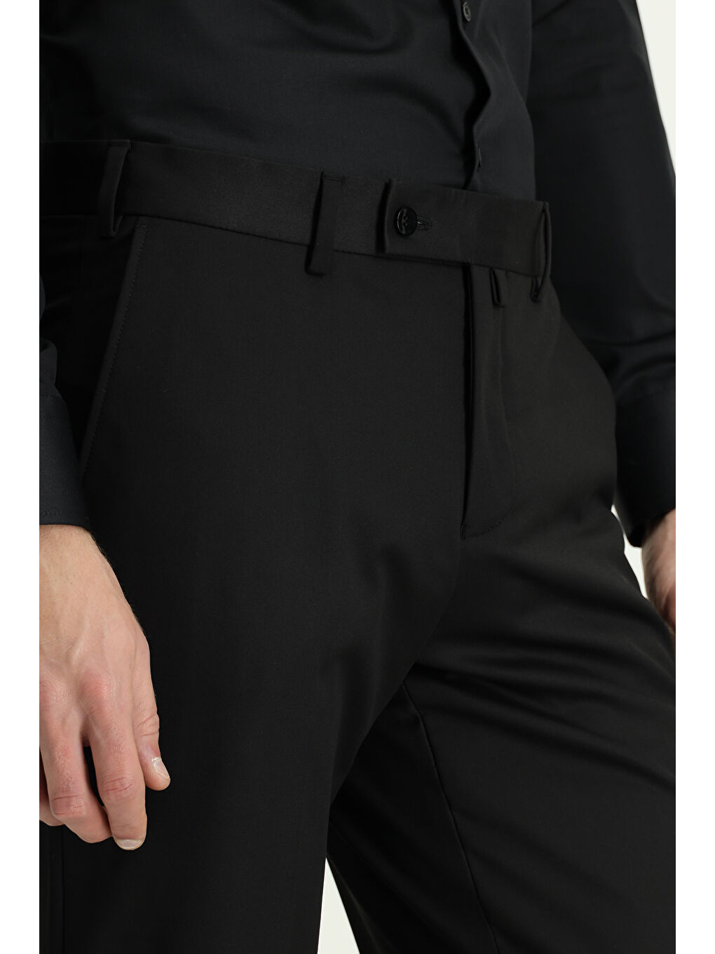 Siyah Regular Fit Klasik Kumaş Pantolon-4