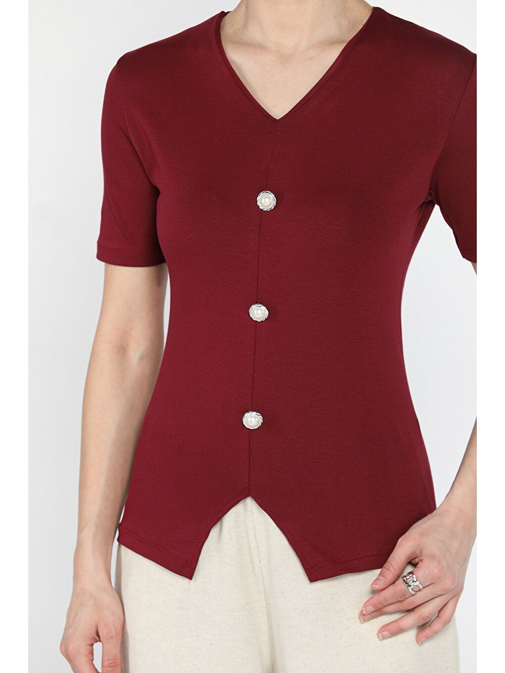 Bordo Kadın İnci Düğme Detaylı Elastanlı Bluz-3