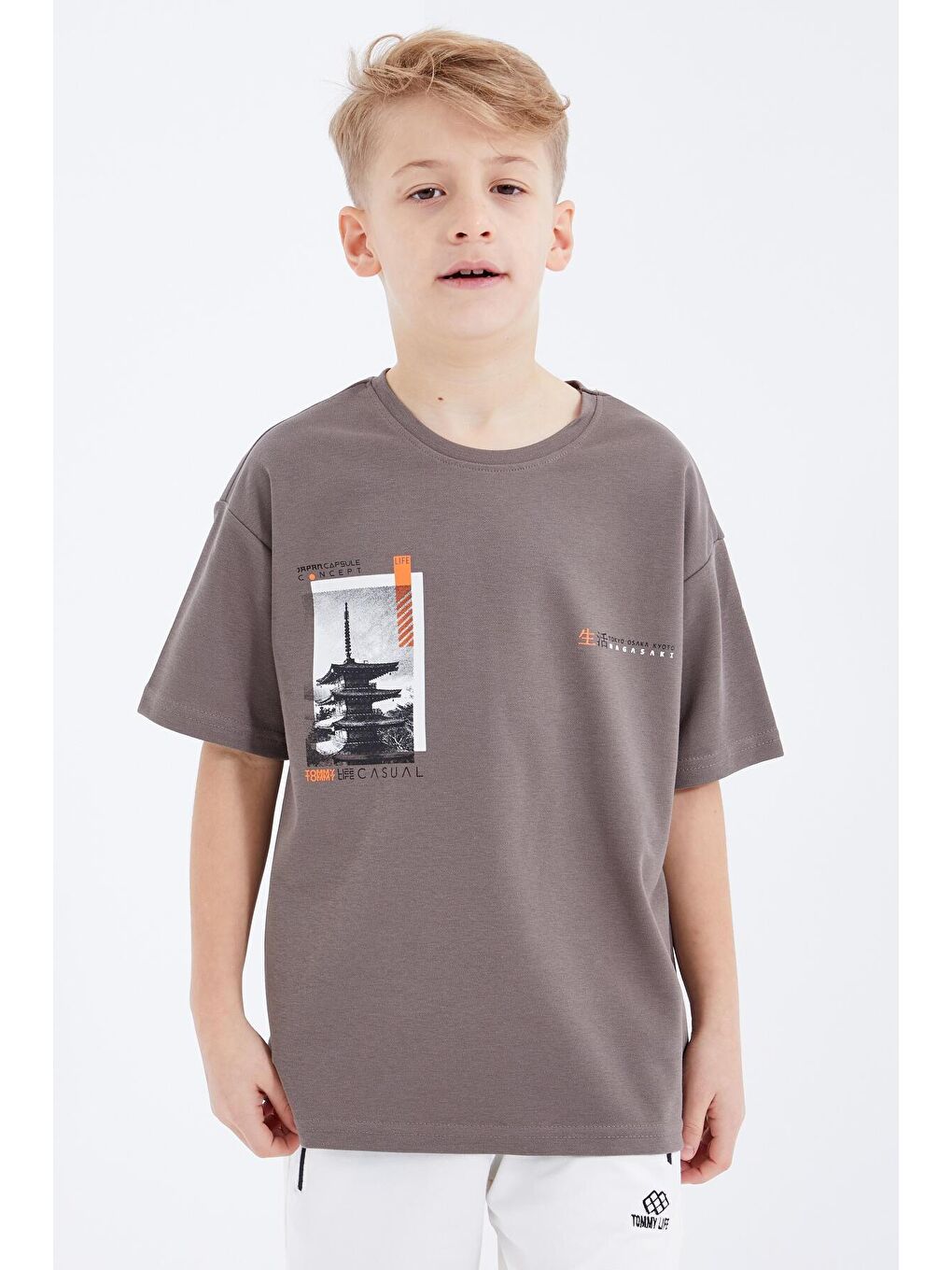 Kahverengi Camel Oversize Baskılı Kısa Kollu O Yaka Erkek Çocuk Tişört  - 10925-4