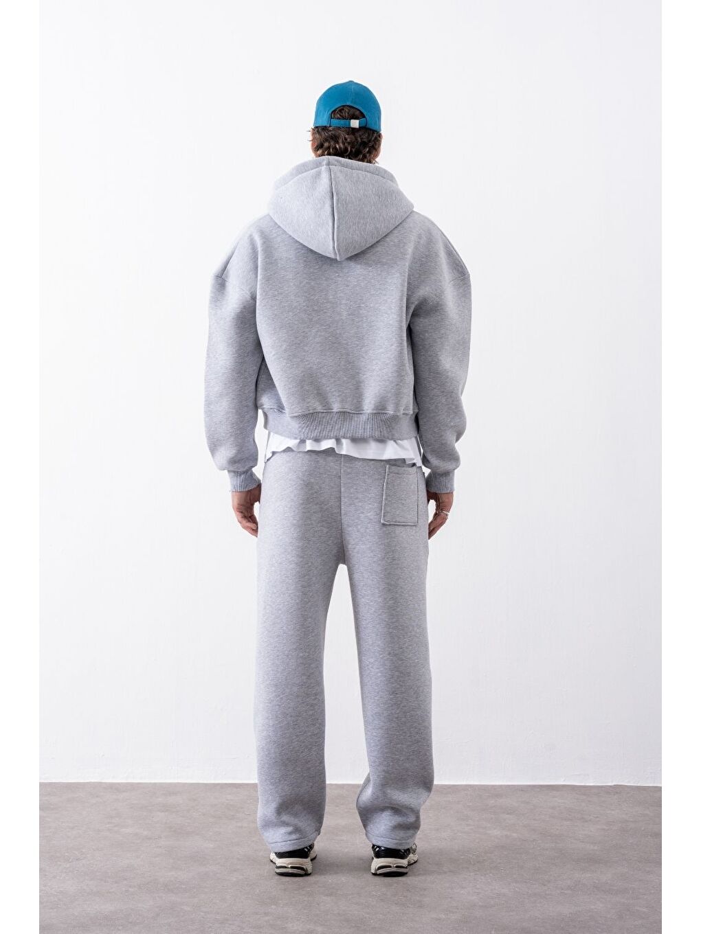 Bej Erkek Boxy Oversize Fermuarlı Chill Gri Sweatshirt-4