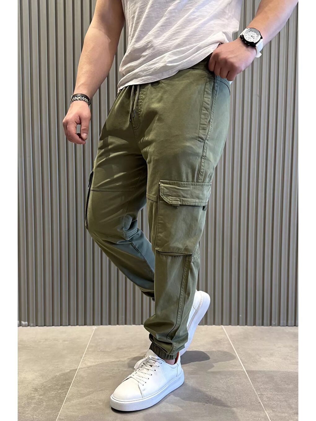 Haki Bel Ve Paça Lastikli Kargo Cepli Erkek Pantolon-1