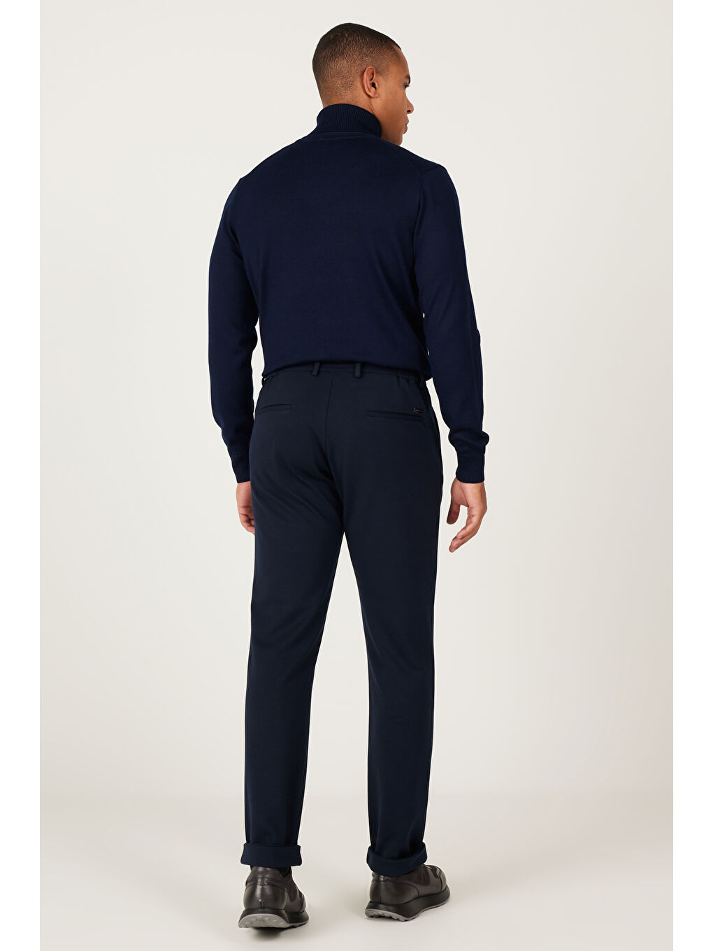 Erkek Siyah Slim Fit Dar Kesim Beli Bağlamalı Esnek Pantolon-5