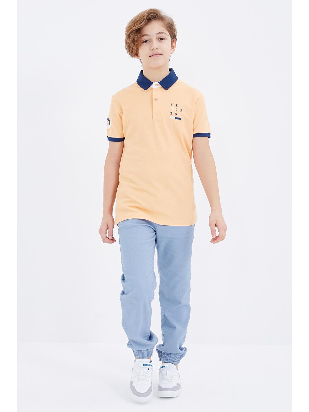 Turuncu Kavun Içi Nakış Detaylı Kısa Kollu Polo Yaka Erkek Çocuk Tişört  - 10893-3