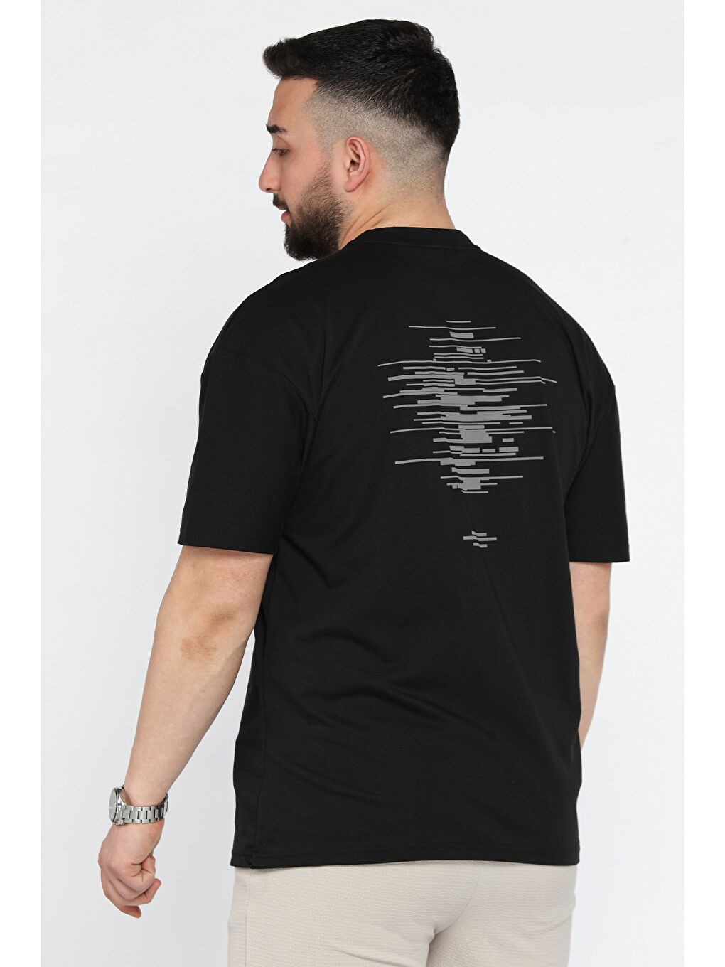 Siyah Baskılı Bisiklet Yaka Erkek Tişört-2
