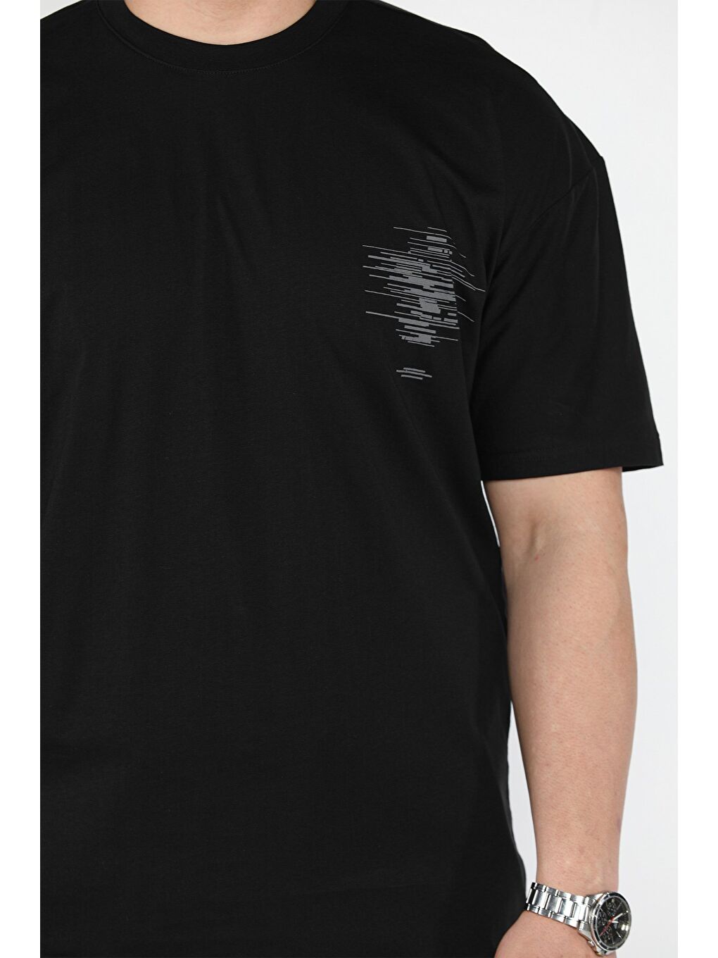 Siyah Baskılı Bisiklet Yaka Erkek Tişört-3
