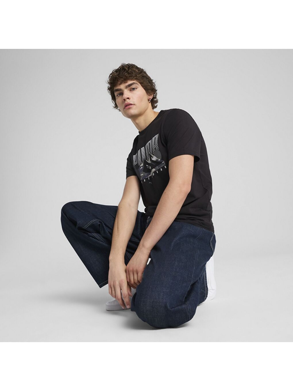 Graphics Mountain Erkek Siyah Yuvarlak Yaka Tişört-1