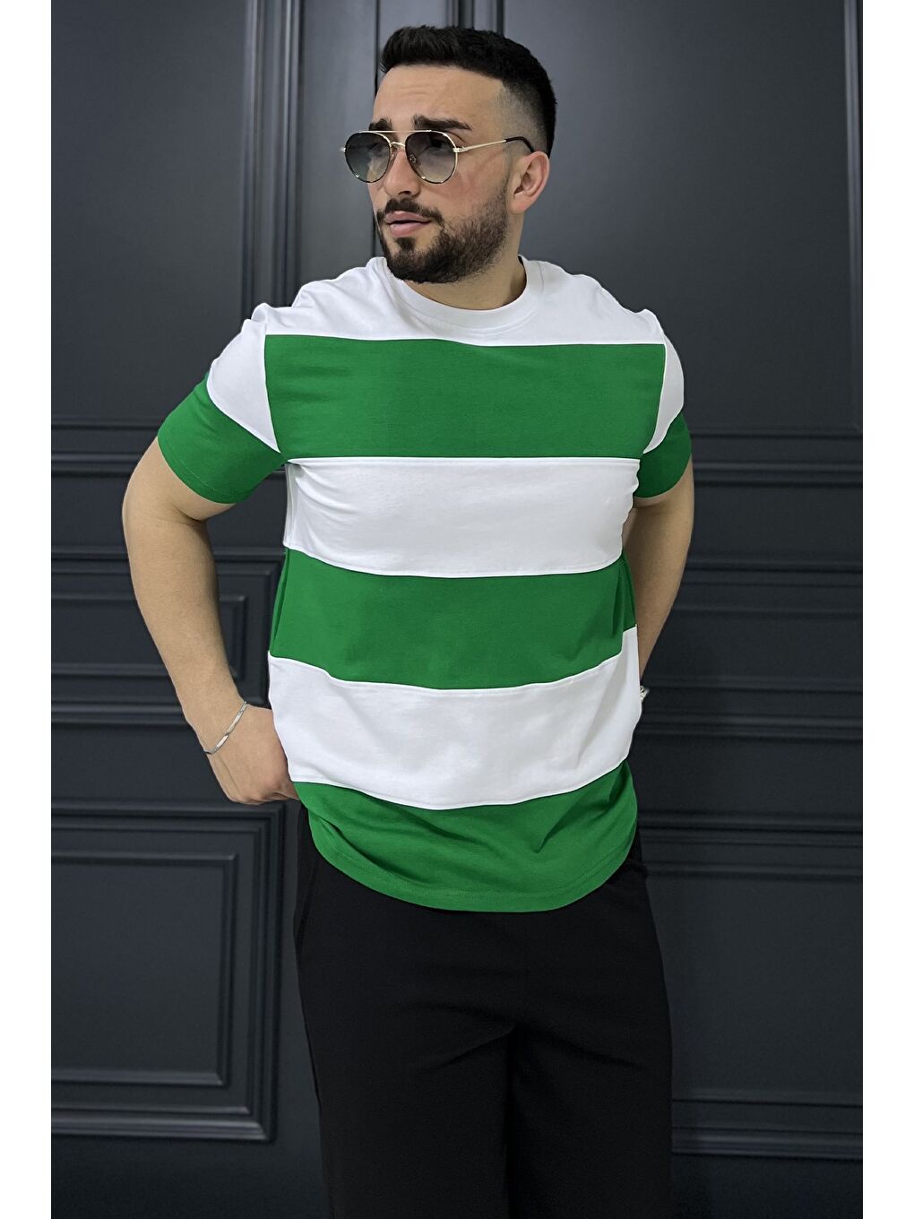 Yeşil Bisiklet Yaka Parçalı Erkek Tişört-1