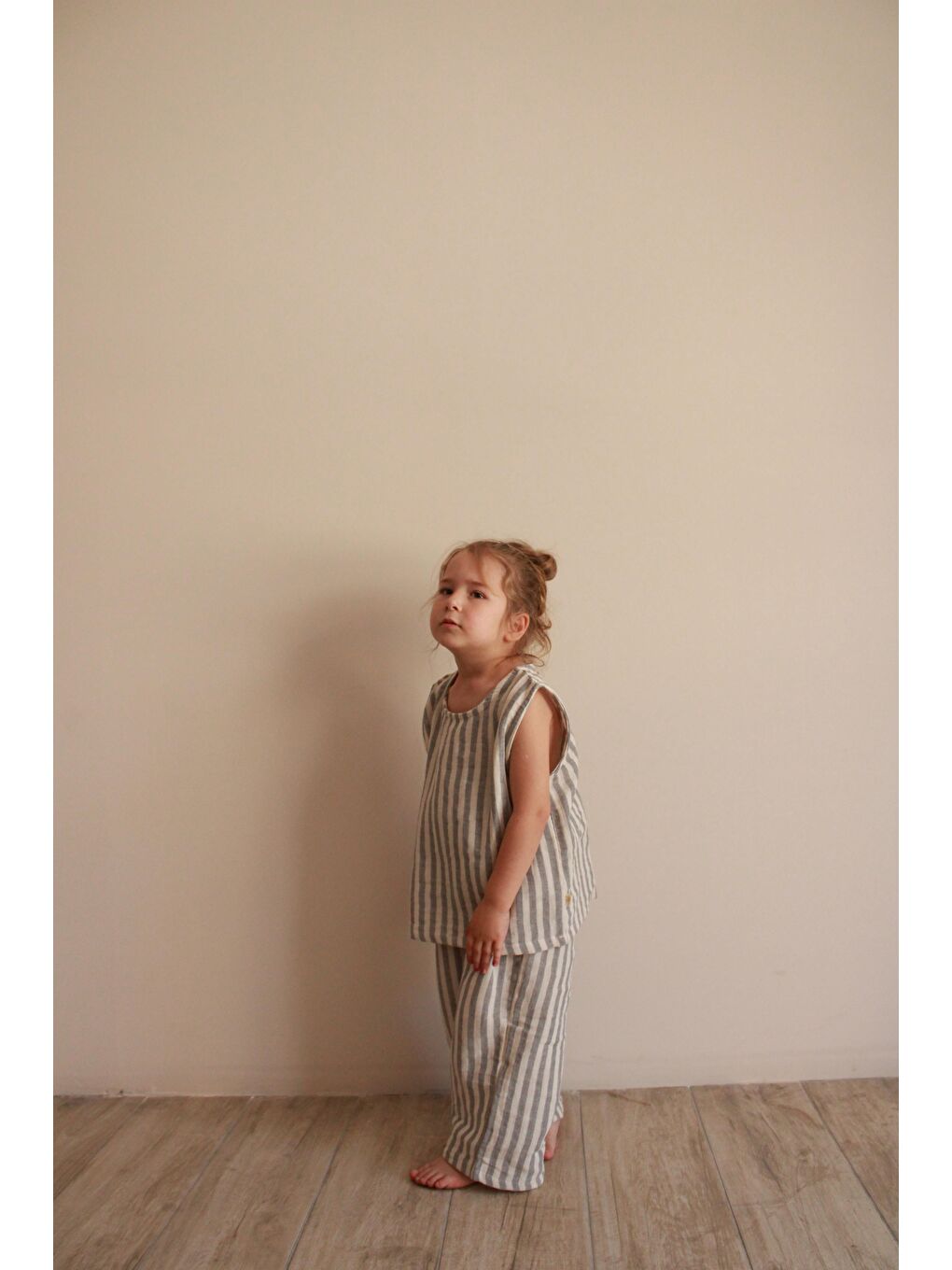 Gri Çizgili Asimetrik Cepli Müslin Takım-3