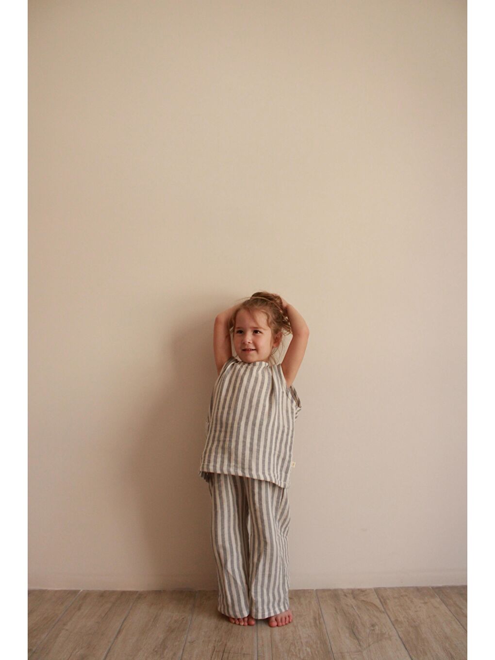 Gri Çizgili Asimetrik Cepli Müslin Takım-4