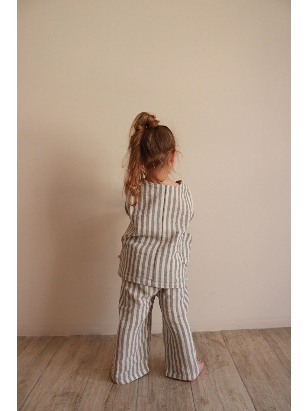 Gri Çizgili Asimetrik Cepli Müslin Takım-6