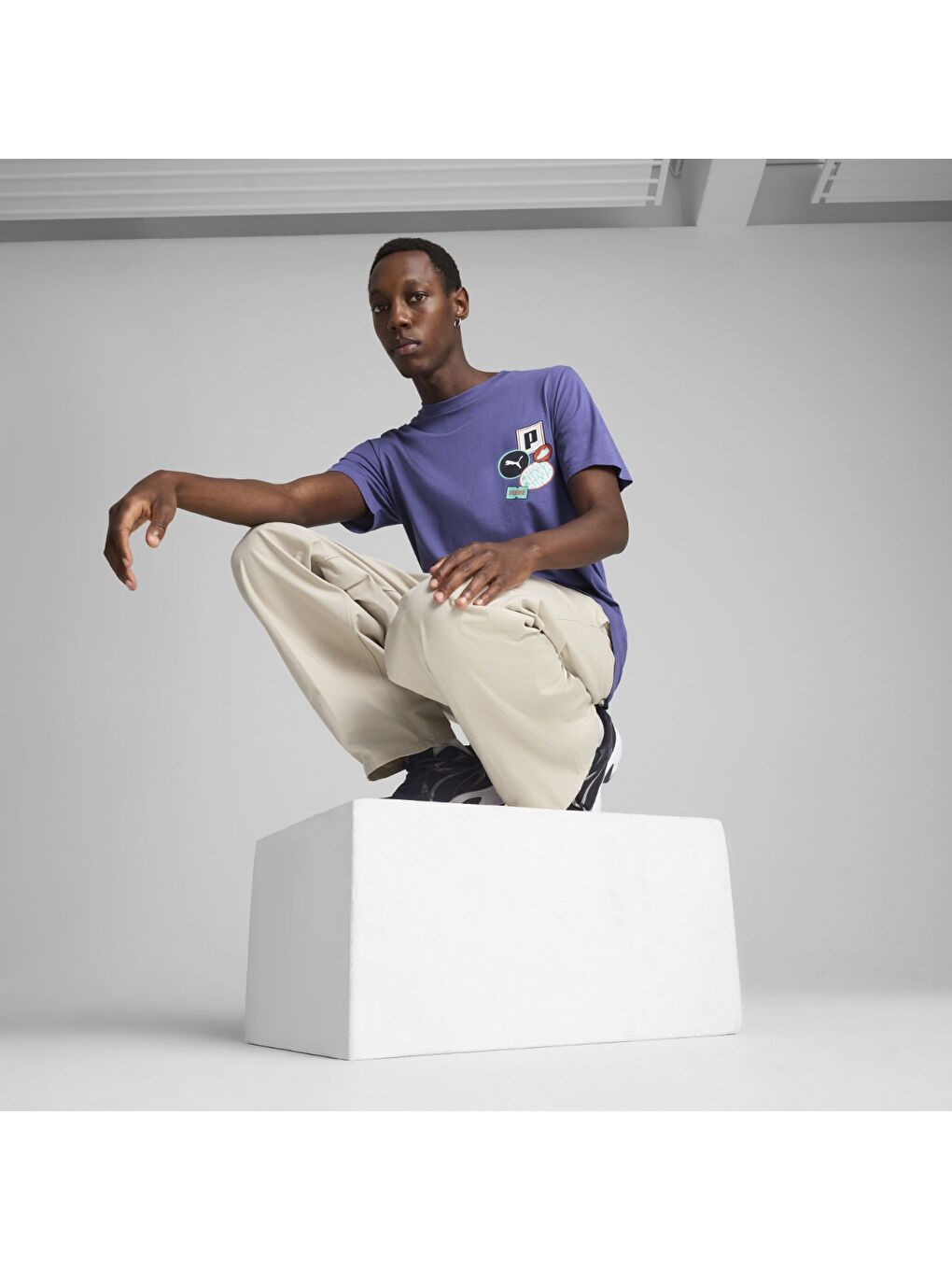 Graphics Icon Erkek Mor Yuvarlak Yaka Spor Tişört-1
