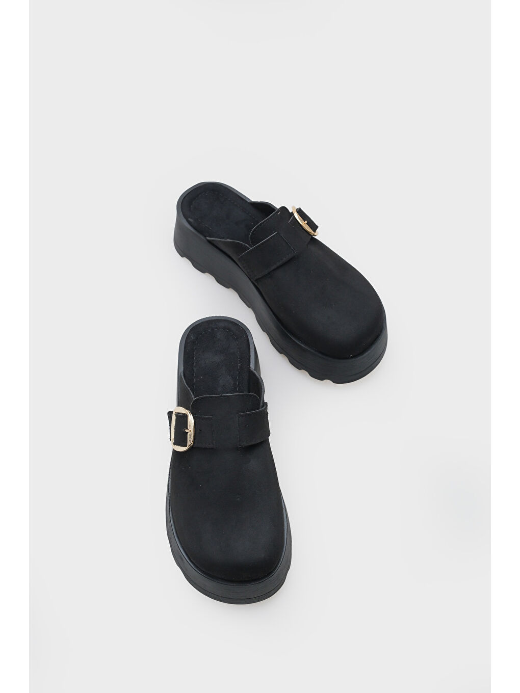 Siyah Minette Kürklü Süet Görünümlü Kadın Sabo-5