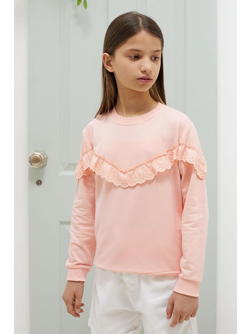 Pembe Life Kids Club Somon Dantel Detaylı Bisiklet Yaka Kız Çocuk Sweatshirt 18547 - 1