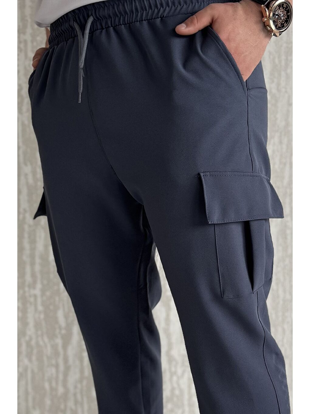 Gri Bel Bağlamalı Kargo Cepli Erkek Jogger Yürüyüş Pantolonu-3