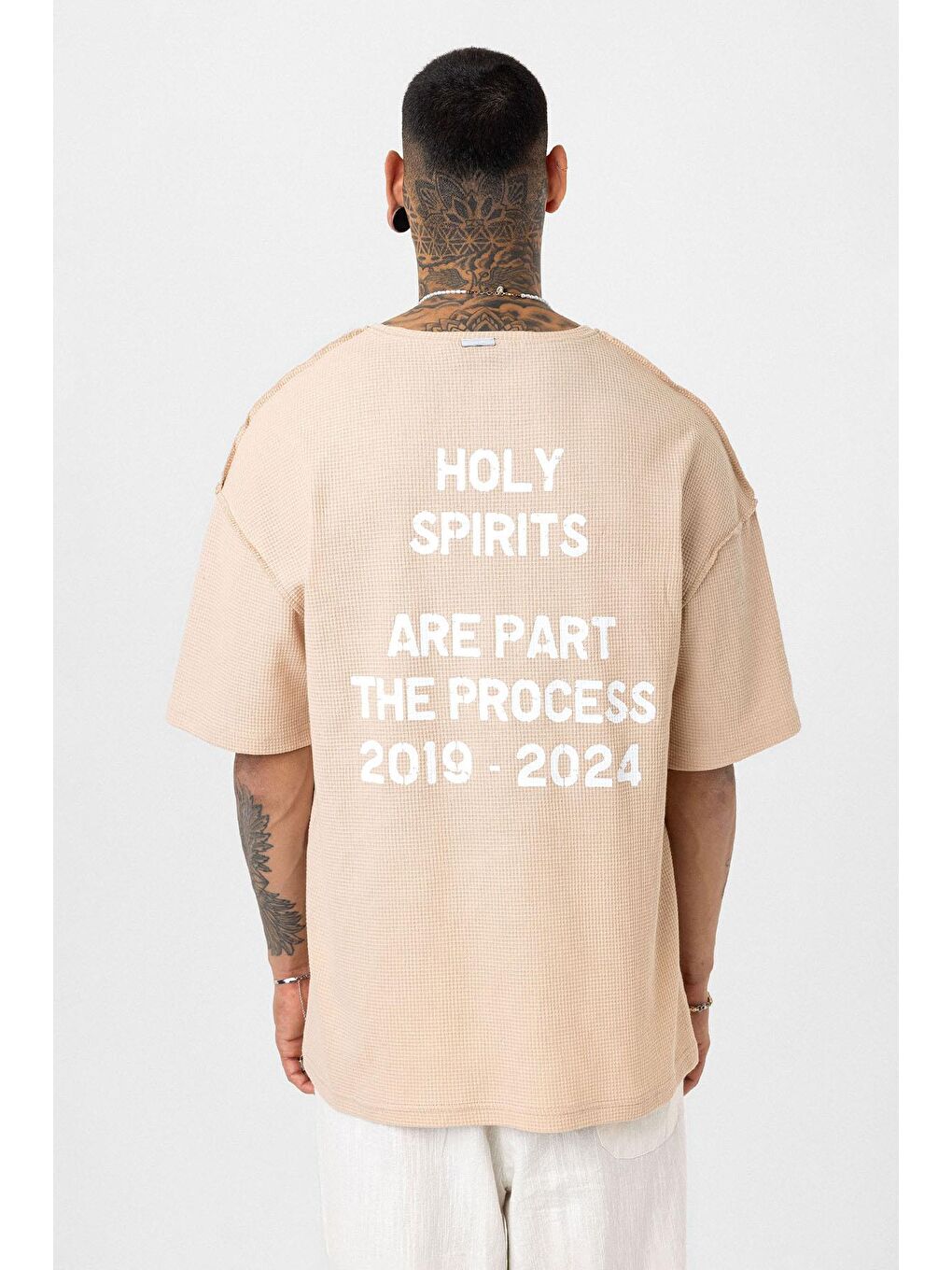 Arka Yazı Baskılı Oversize Triko Tişört Bej-4