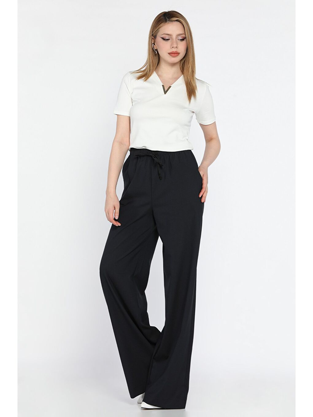 Lacivert Bel Lastikli Bağcıklı Bol Paça Kadın Pantolon-1