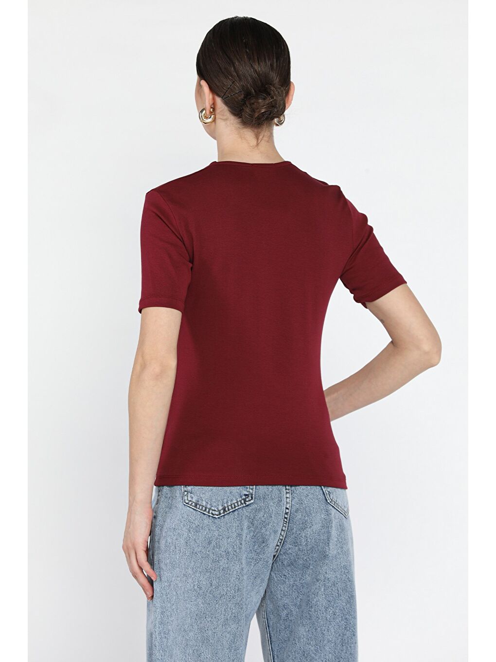 Bordo Kadın V Yaka Gold Toka Detaylı Elastanlı Bluz-3