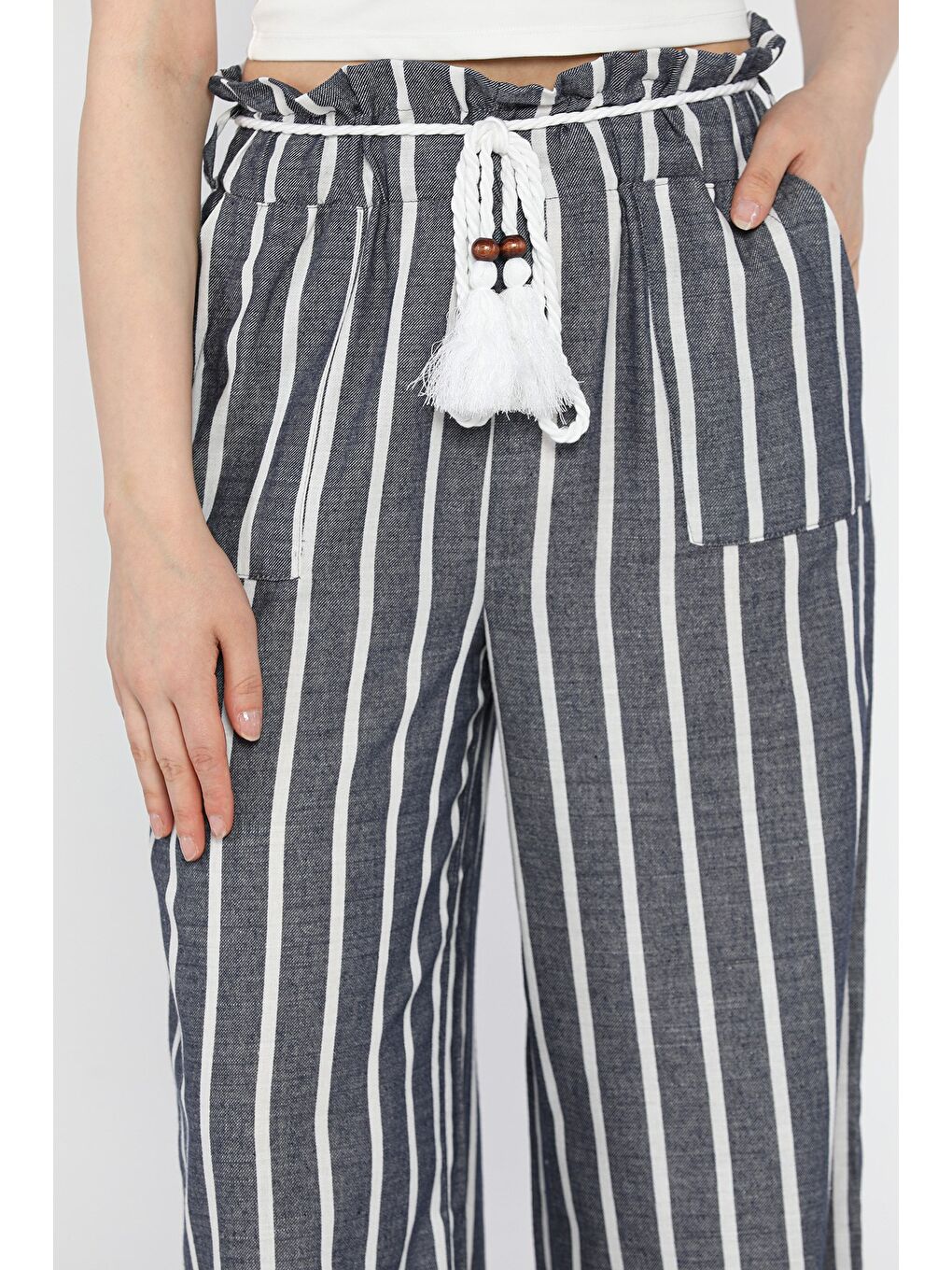 Lacivert Kadın Yüksek Bel Kuşak Detaylı Çizgi Desenli Palazzo Pantolon-3