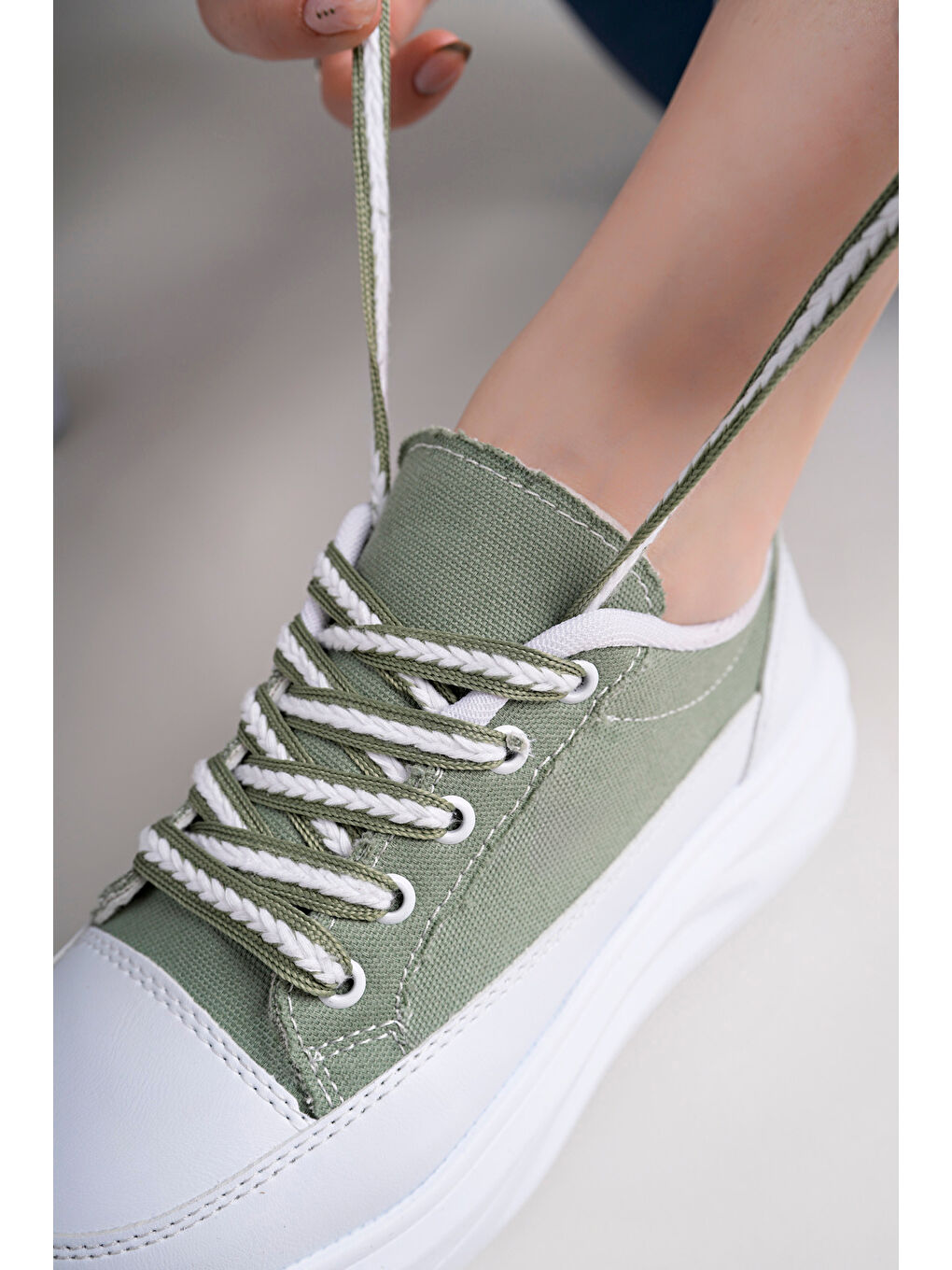 Yeşil Kadın Yüksek Taban Dama Desenli Günlük Ayakkabı-2