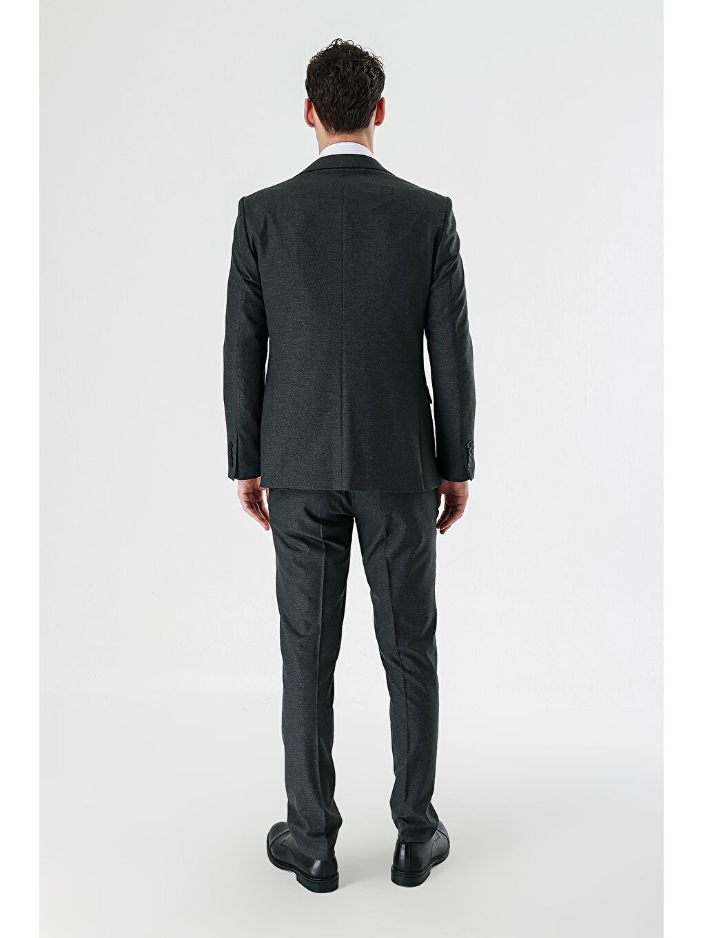 Koyu Antrasit Kırlangıç Yaka Yelekli Elastanlı 6 Drop Slim Fit Klasik Takım Elbise 1001240167-1