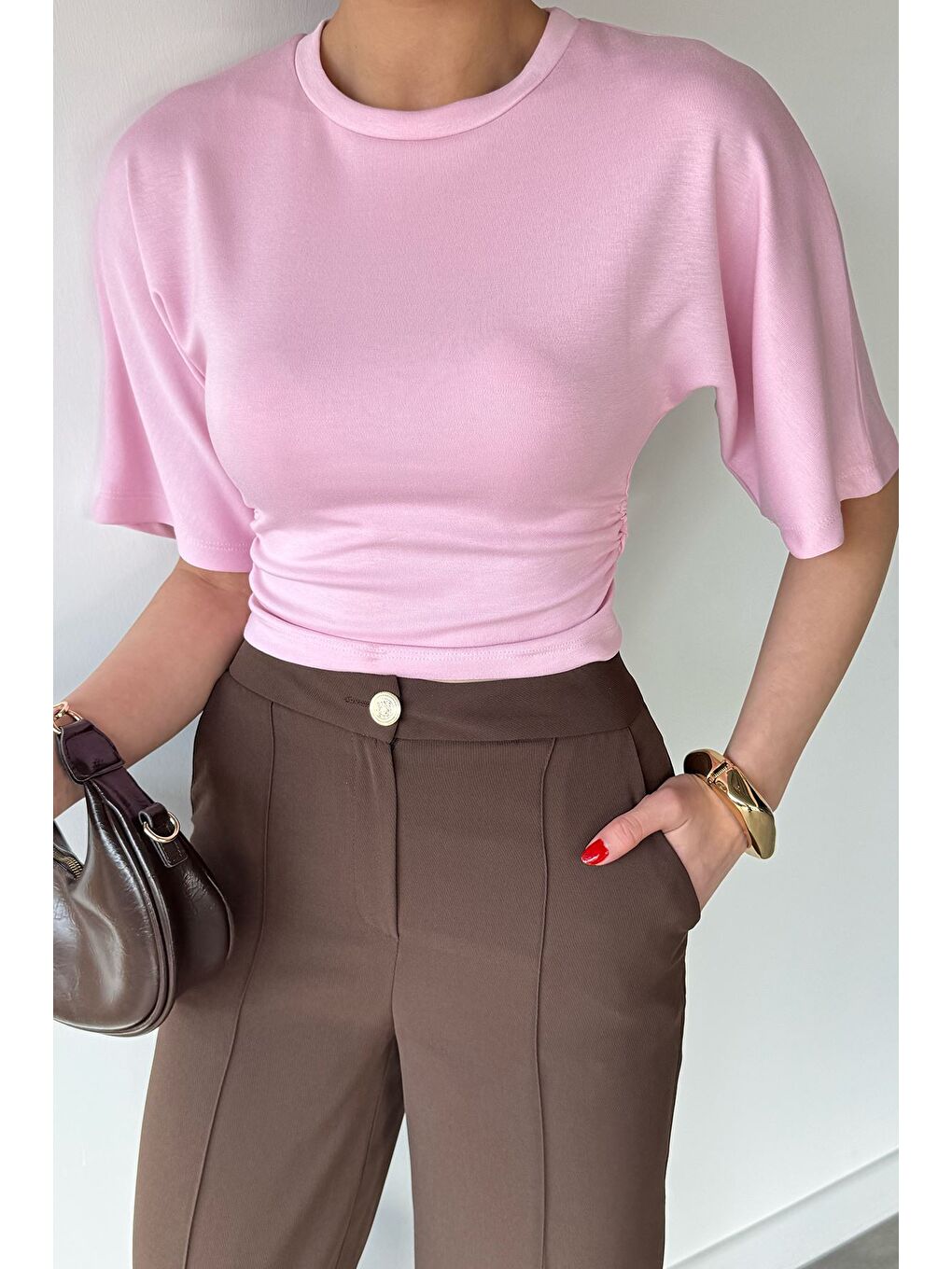 Pembe Kadın Bel Büzgülü Tişört-1