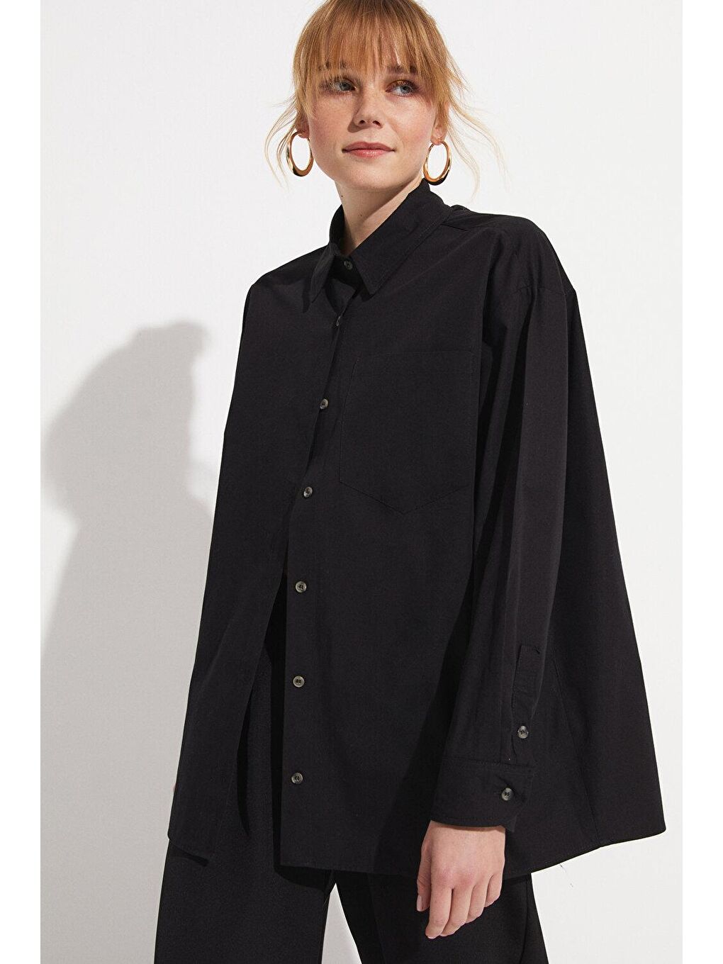 Siyah Pamuk Gömlek-2