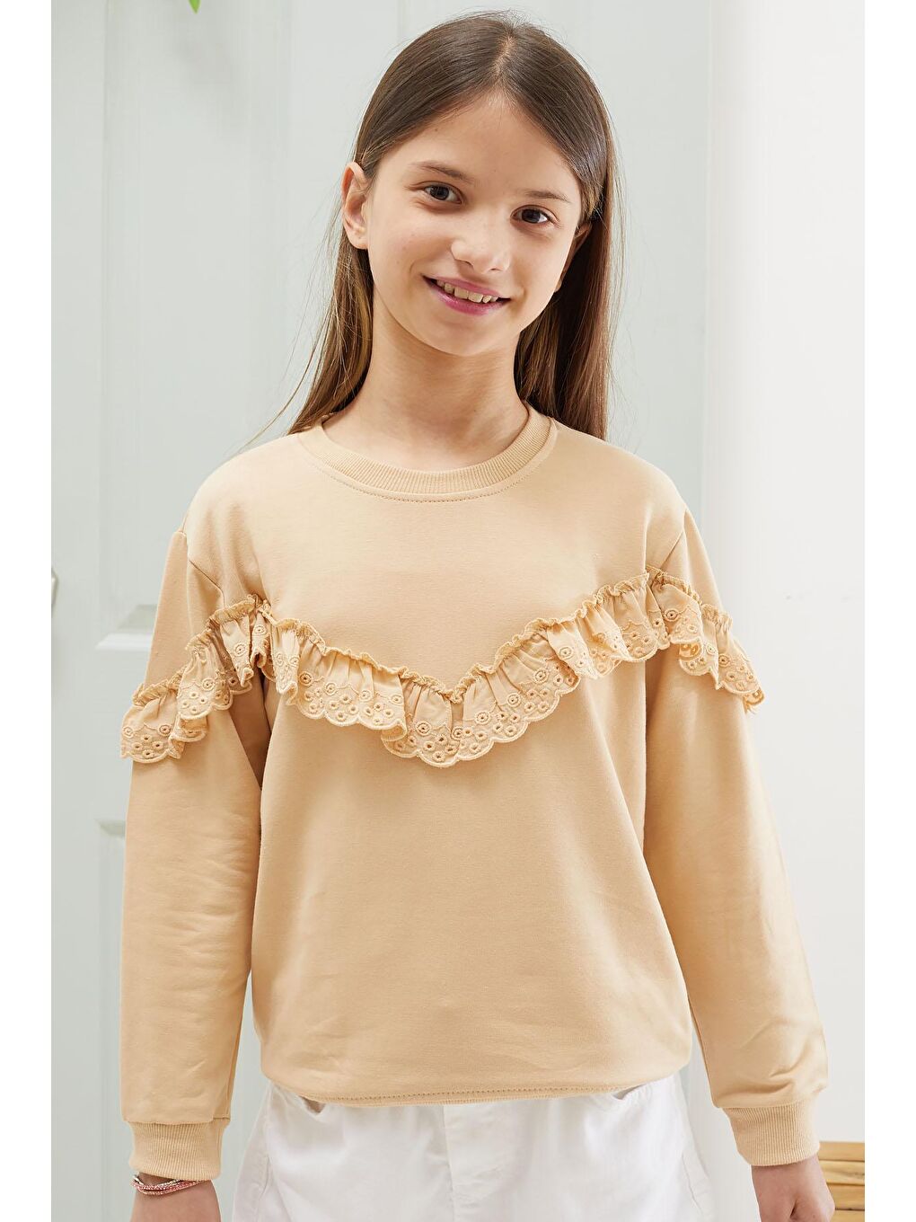 Pembe Life Kids Club Krem Dantel Detaylı Bisiklet Yaka Kız Çocuk Sweatshirt 18543 - 3