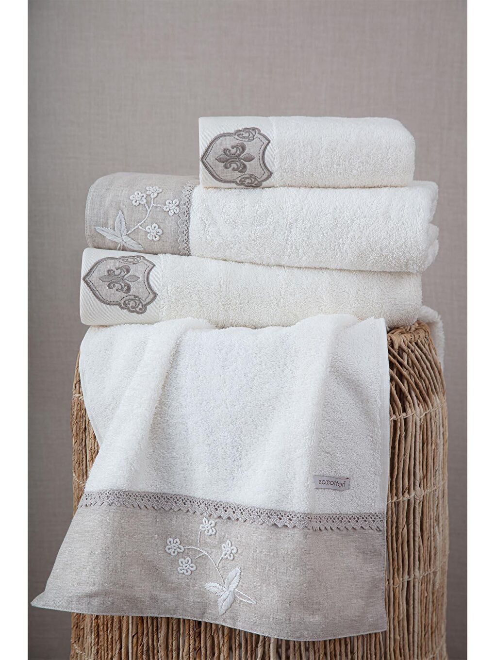 Ekru Ayliz Aile Bornoz  Seti %100 Organik Pamuk Nakışlı Krem/Krem - M/L-4