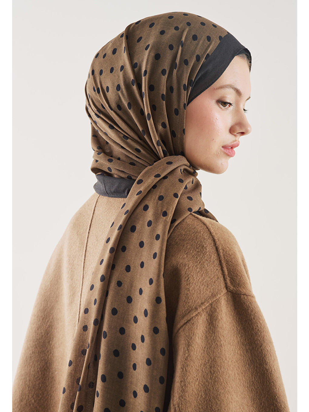 Kahverengi Small Polka Dots Desen Rami Şal Kahve-3