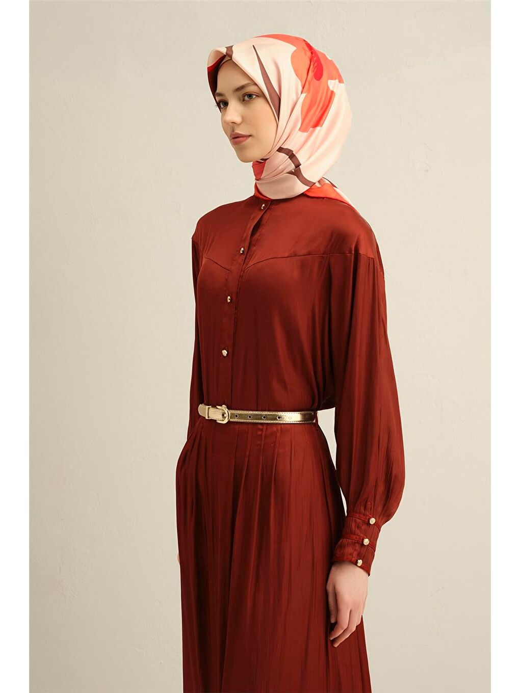 Turuncu Çiçek Desenli Saf İpek Twill Eşarp 9317 31-1