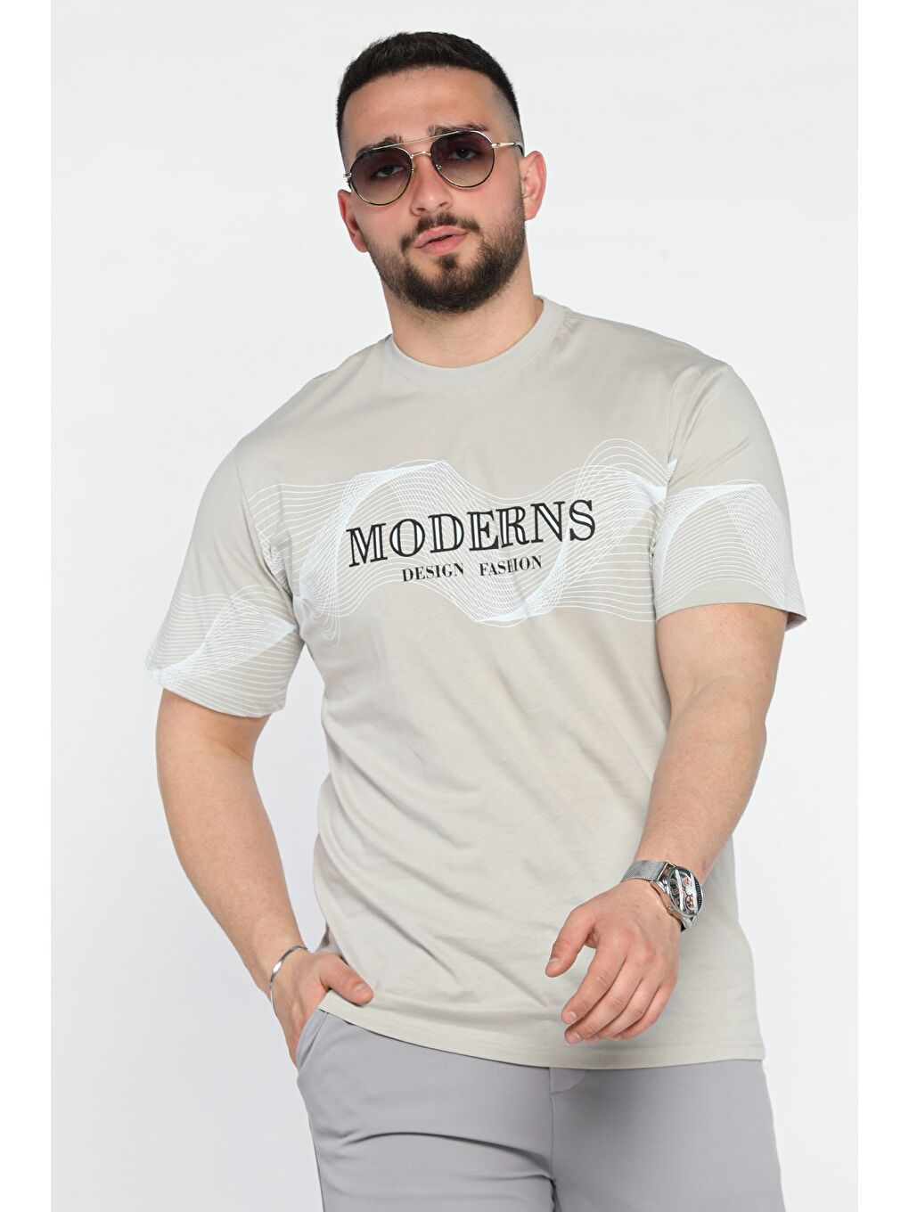 Bej Erkek Bisiklet Yaka Baskılı Tişört-1