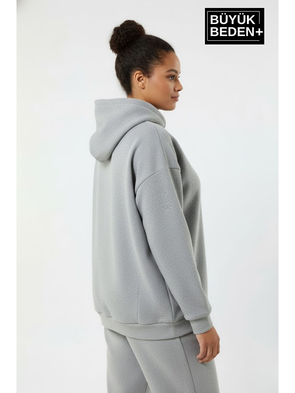 Gri Kadın Büyük Beden Kapüşonlu El yazılı Brooklyn Baskılı Rahat Kalıp Sweatshirt SPR26BSWK958-1